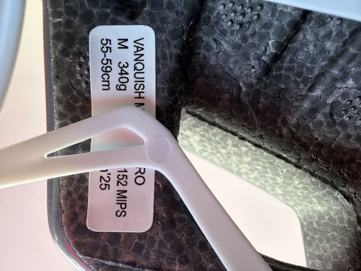 Giro Caschi: Giro Vanquish mips (m) – Usato da Mont-sur-Lausanne venduto da sashwindow 6