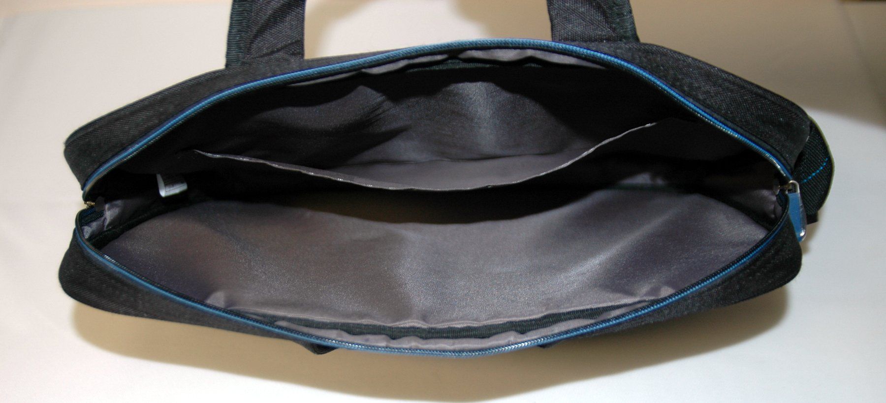 Targus Borse: Targus Laptop Tasche – Usato da Kaiseraugst venduto da beatboxx 1