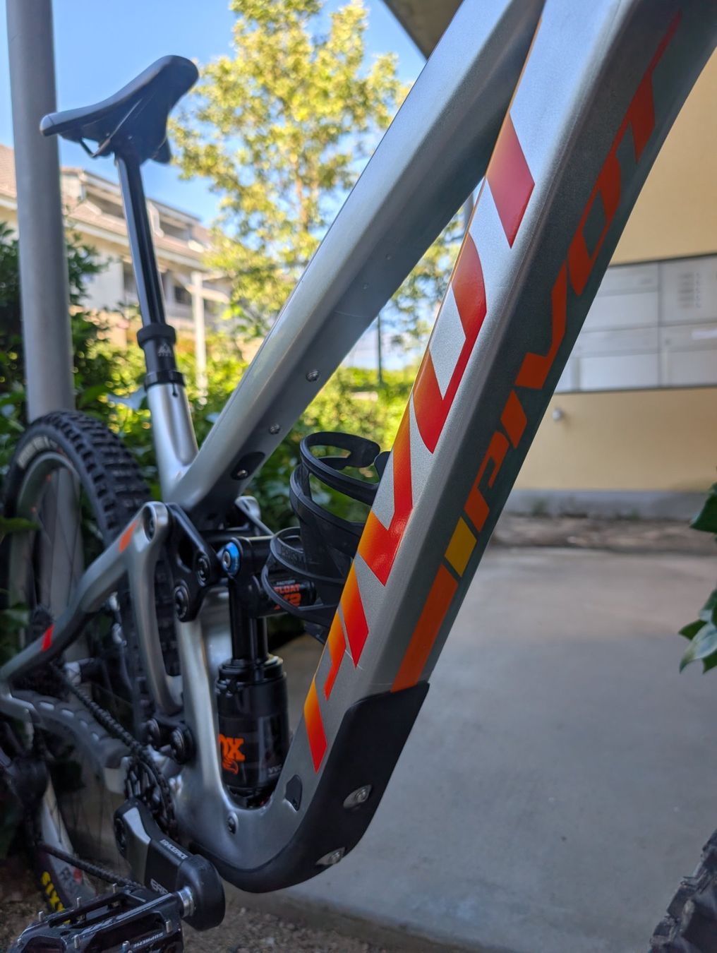 Velos: Pivot Firebird sunrise silver Gr.M X0 Transmission – Gebraucht aus Reinach BL von aleguerr01 2