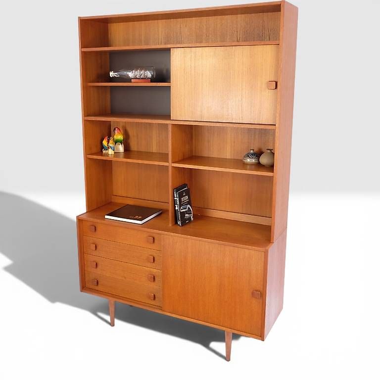Commodes: Mid Century teak Sideboard mit Aufsatz – D'occasion à basel par vintory.ch