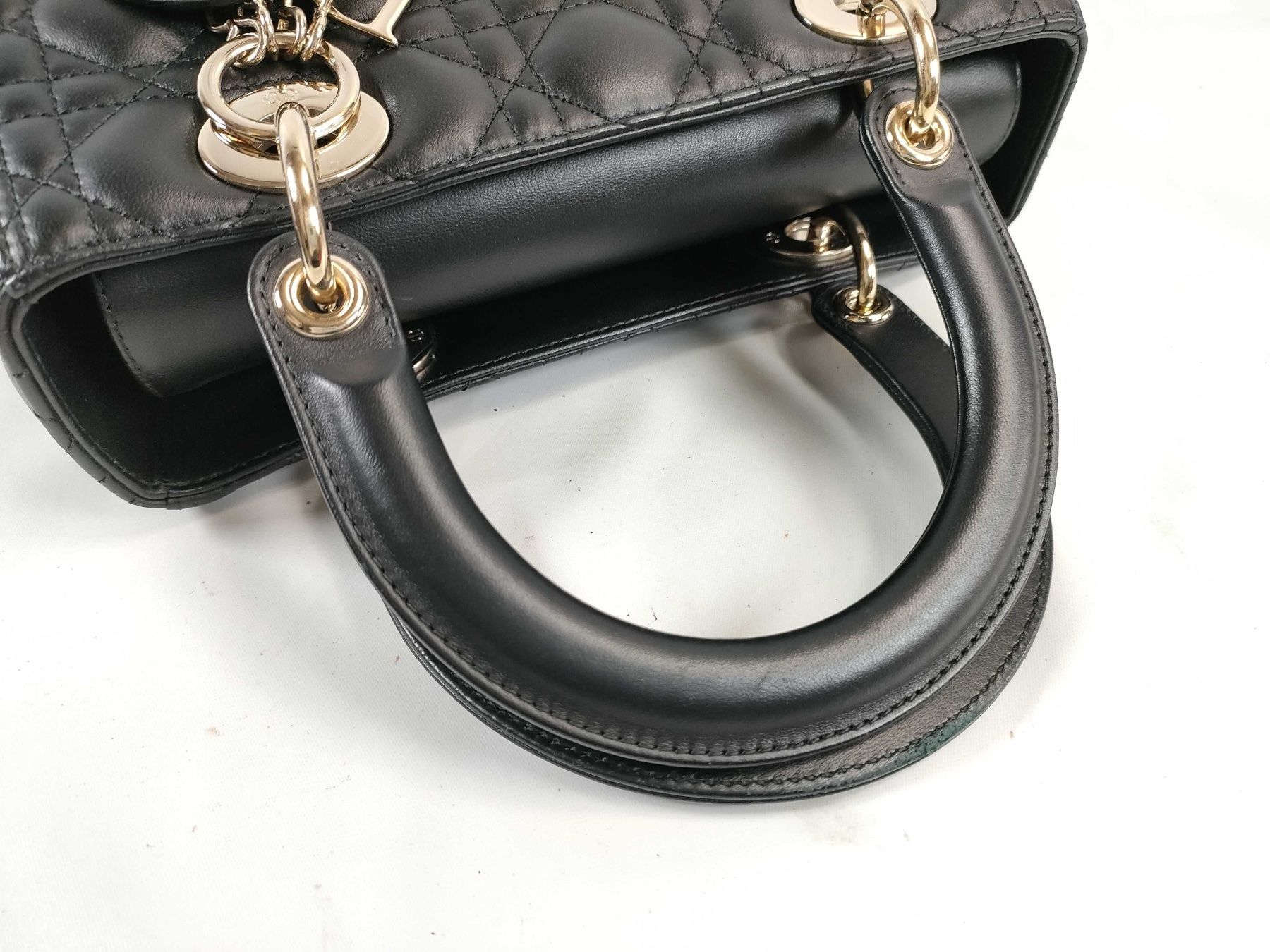 Dior Borse da donna: Lady Dior schwarz Neupreis CHF 5900 – Usato da St. Gallen venduto da Love_Luxury 2