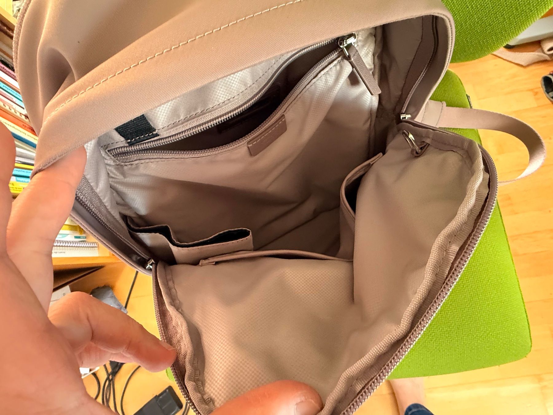 Zaini: TUMI Rucksack Voyageur Denver 12'' – Nuovo (secondo la descrizione) da Frauenfeld venduto da Scleo 4
