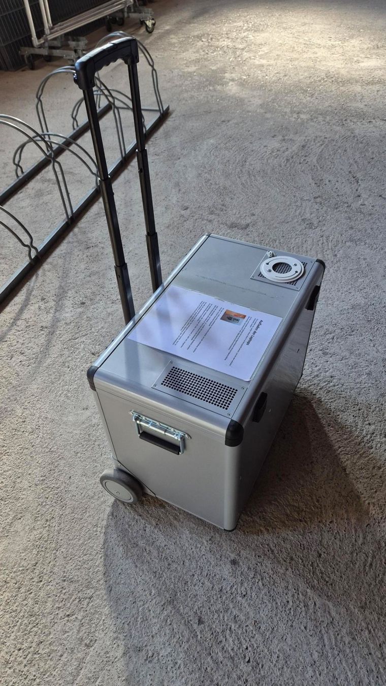 Valigie & Borse: Laptopwagen / Notebookwagen – Usato da Einsiedeln venduto da jue_6lvs