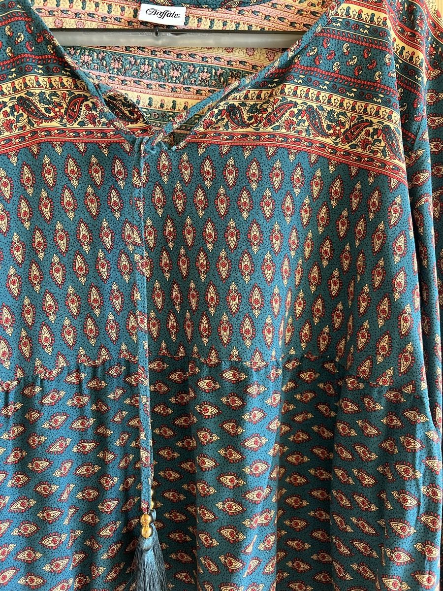 Buffalo Camicette: Buffalo Bluse mit Ethno-Muster, One Size – Usato da Oeschgen venduto da Elmermo 2