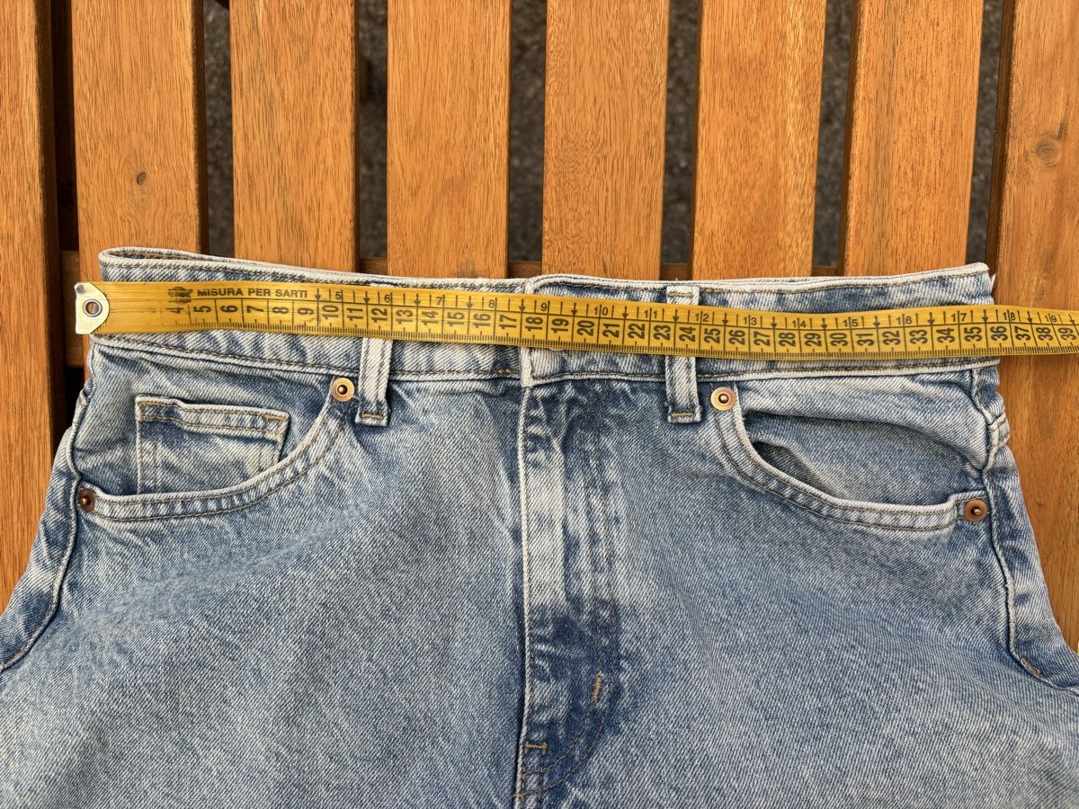 H&M Jeans: Damenjeans H&M 38 Blau – Usato da Oensingen venduto da Chicotus 2