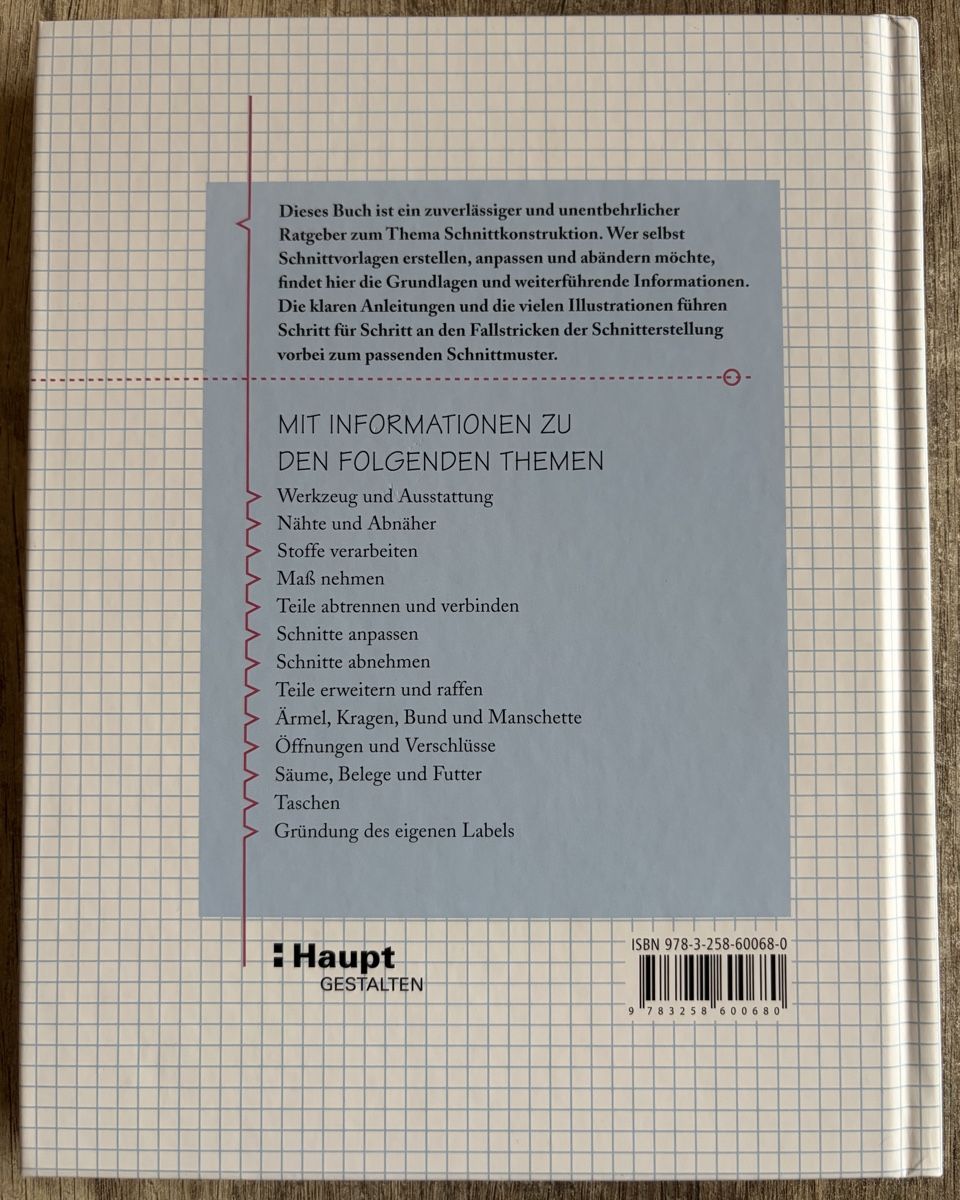Libri: Schnittvorlagen entwerfen und abwandeln – Usato da Kappel SO venduto da Fabruzzi 1