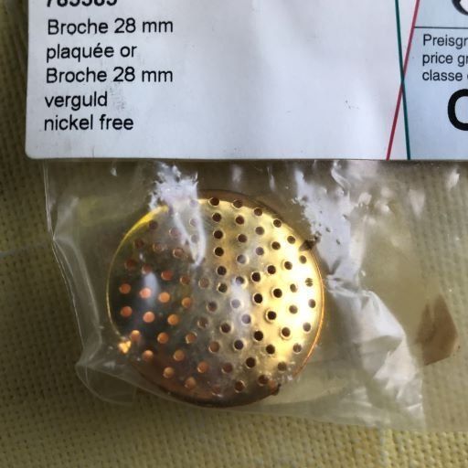 Spille & Fermagli: LOT BROSCHEN 28MM VERGOLDET – Nuovo e nell'imballaggio originale da Ostermundigen venduto da wini63 2