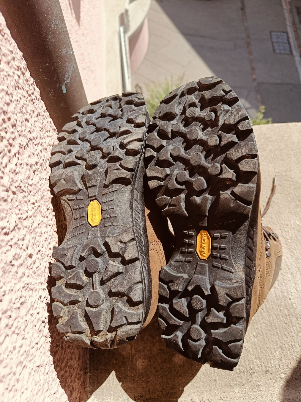 Hanwag Chaussures femmes: Hanwag Wanderschuhe – D'occasion à Zürich par dinamarie 2