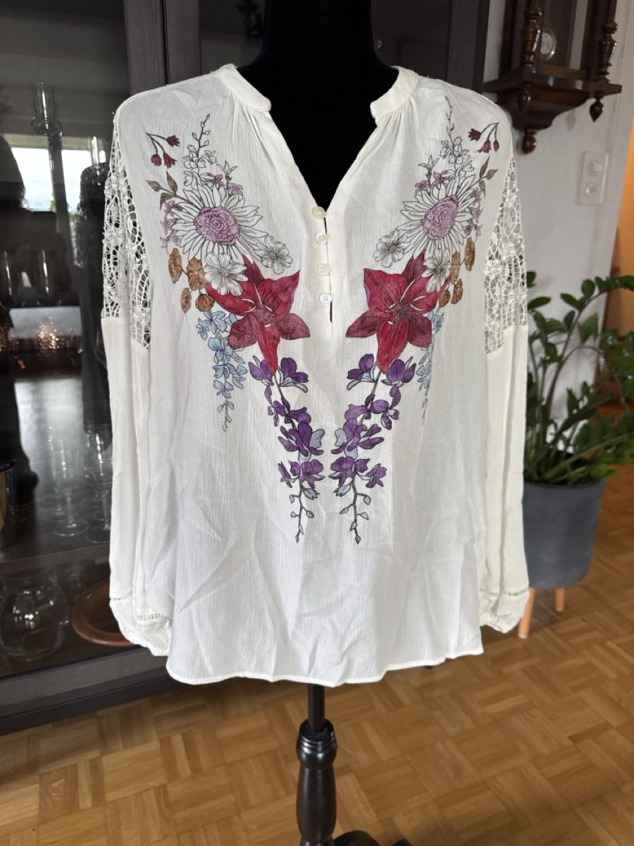 Desigual Camicette: New Desigual Blouse Small – Nuovo (secondo la descrizione) da Fällanden venduto da emilyeheim