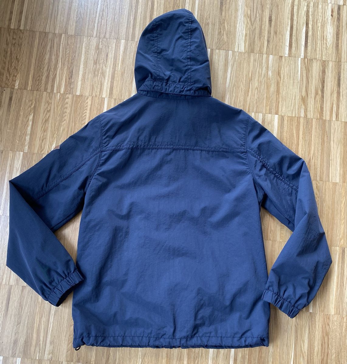 H&M Vestes & Manteaux: Regenjacke dunkelblau Gr. 146 – D'occasion à Bottmingen par pao_22jx 1