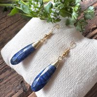 Vergoldete Tropfen-Ohrhänger aus LAPIS LAZULI Naturstein