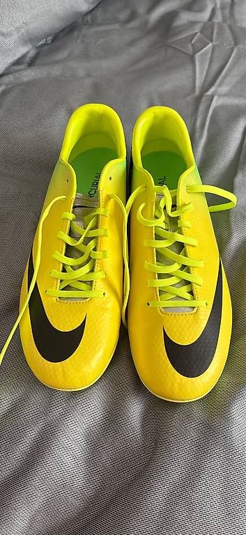 Scarpe da uomo: scarpe da calcio nike – Usato da Carabbia venduto da fab_6y2g 2
