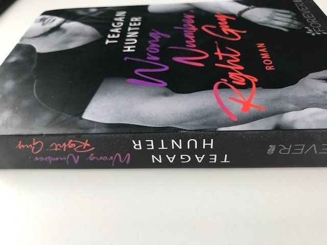 Libri: Wrong Number, Right Guy von Teagan Hunter – Usato da Zürich venduto da popcorn67 1