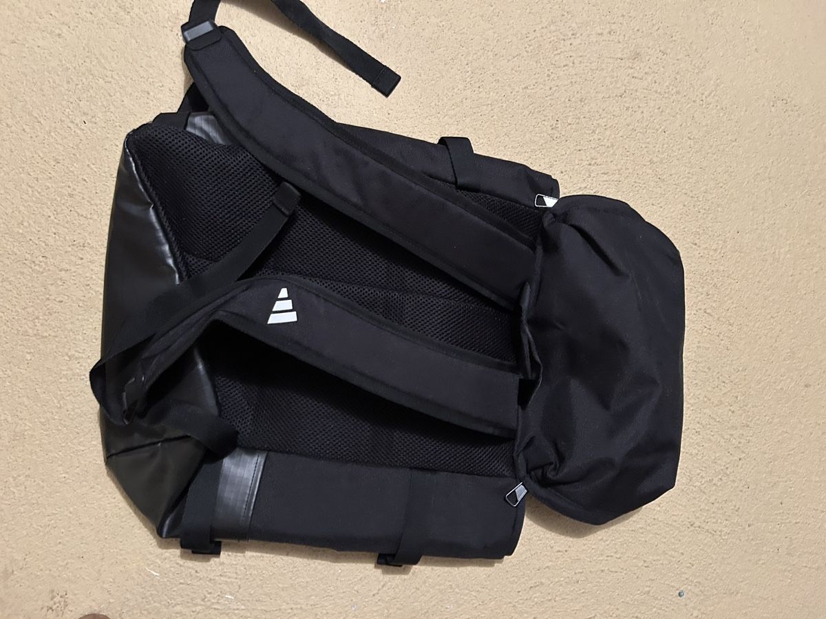 Adidas Sacs à dos: adidas rucksack neuwertig – D'occasion à Wohlen b. Bern par Honeypie 1