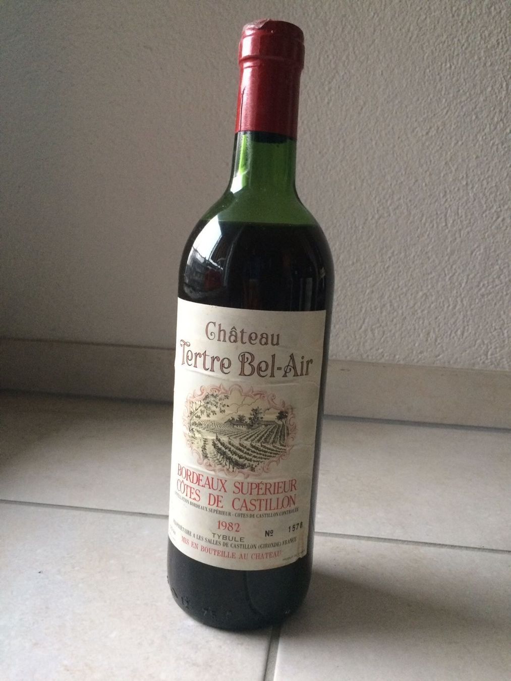 Vino: La Bélière, Bordeaux 2008, 1,5L – Nuovo e nell'imballaggio originale da Bern venduto da Balharbour