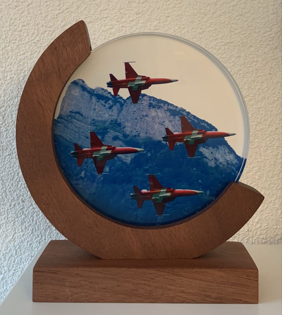 Tutte le decorazioni: Glasaufsteller Patrouille Suisse – Nuovo (secondo la descrizione) da Esslingen venduto da Gargamel011