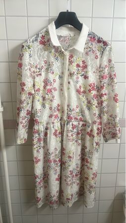 NafNaf Damen Kleid weiss mit Blumenmuster 