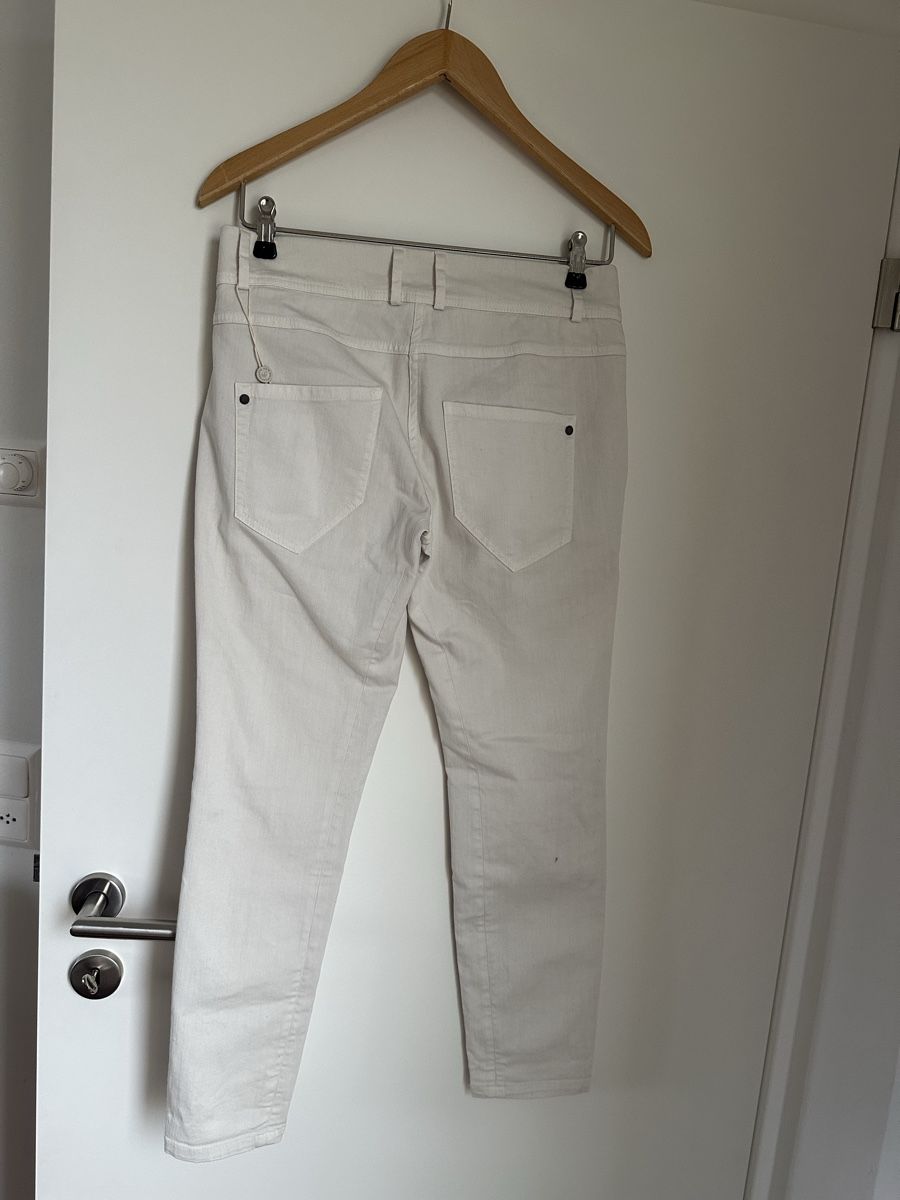 Brunello Cucinelli Jeans: Brunello Cucinelli white jeans - IT40 - great condition – Usato da Langnau am Albis venduto da bar_ml6k 4