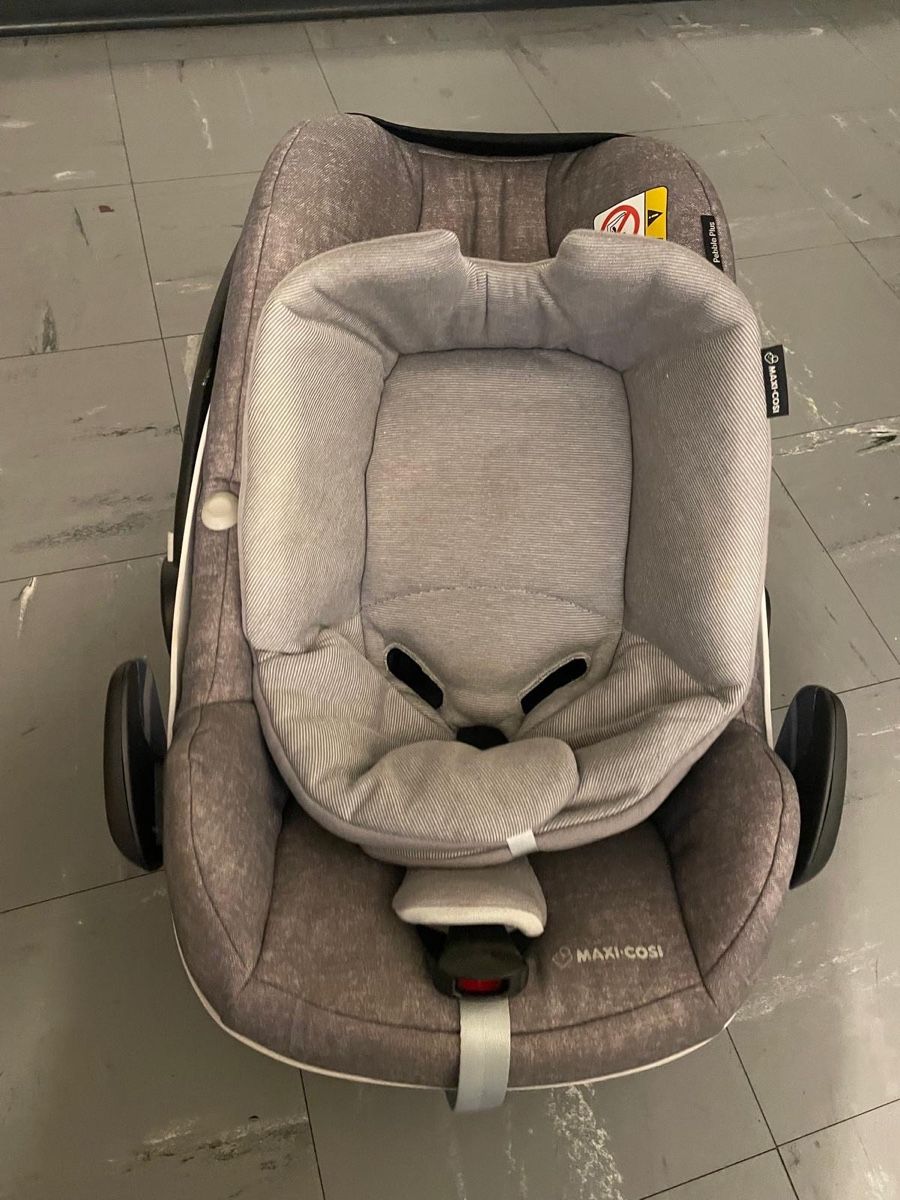 Maxi-Cosi Seggiolini per auto: Maxi-Cosi Babyschale Pebble – Usato da Zollikon venduto da san_nmb9