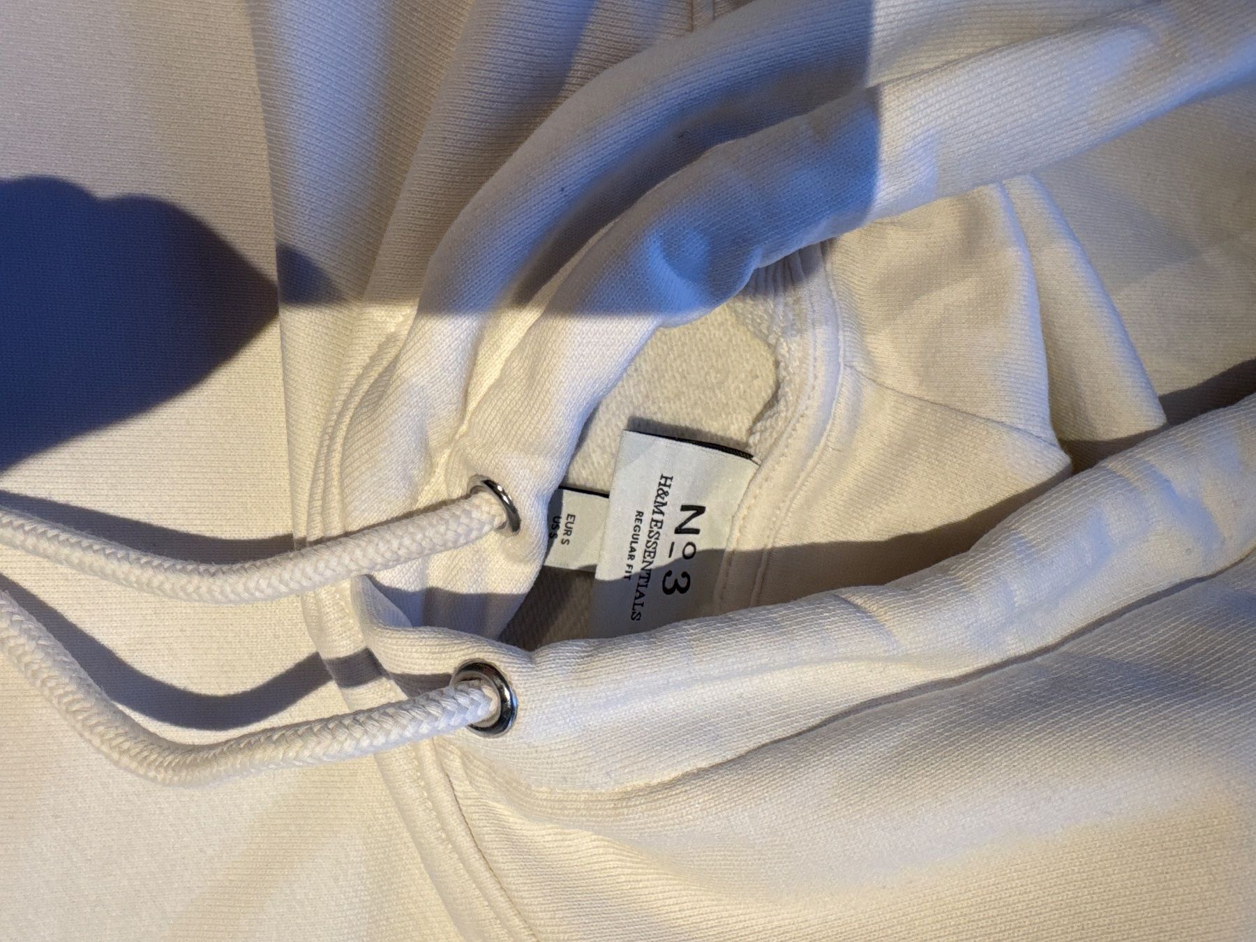 H&M Lotti di vestiti: 2 Pullover H&M Grösse S weiss – Usato da Winterthur venduto da britsi 2