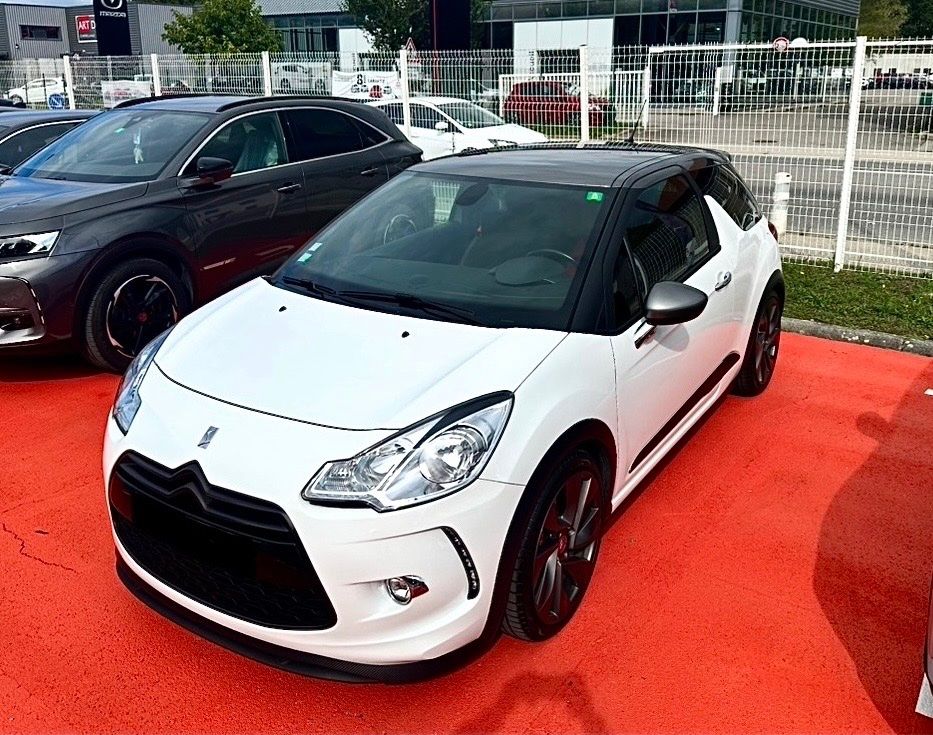 DS Automobiles Automobili: Ds3 Racing 1.6 THP 207 ch – Usato da Nyon venduto da Antony_23 1