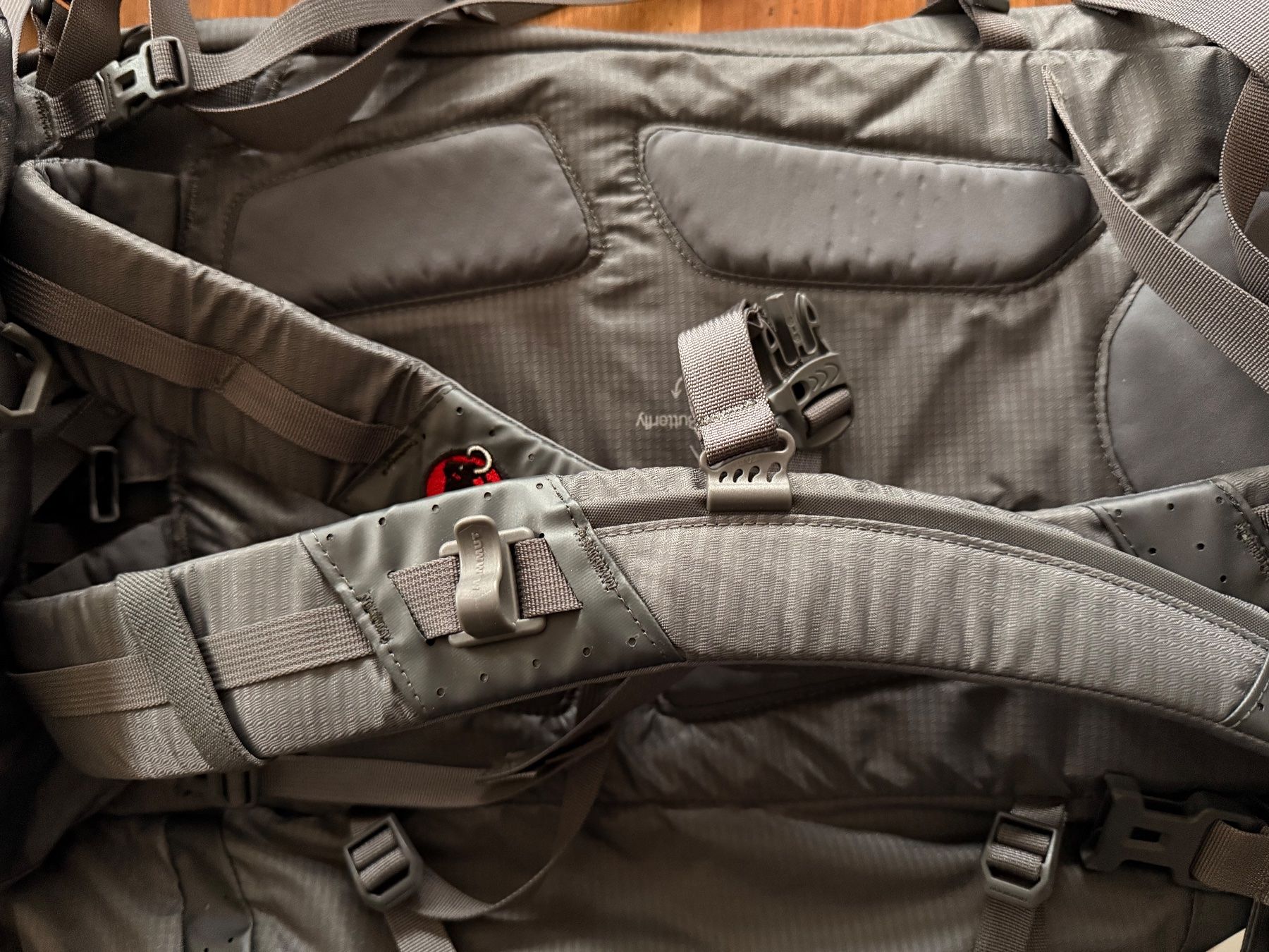 Mammut Zaini: Hochwertiger hochalpiner Rucksack – Nuovo (secondo la descrizione) da Gümligen venduto da DanielKneubuehl 2