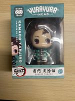 Yurayura Head: Kamado Tanjiro v. Demon Slayer