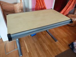 Schüler Schreibtisch