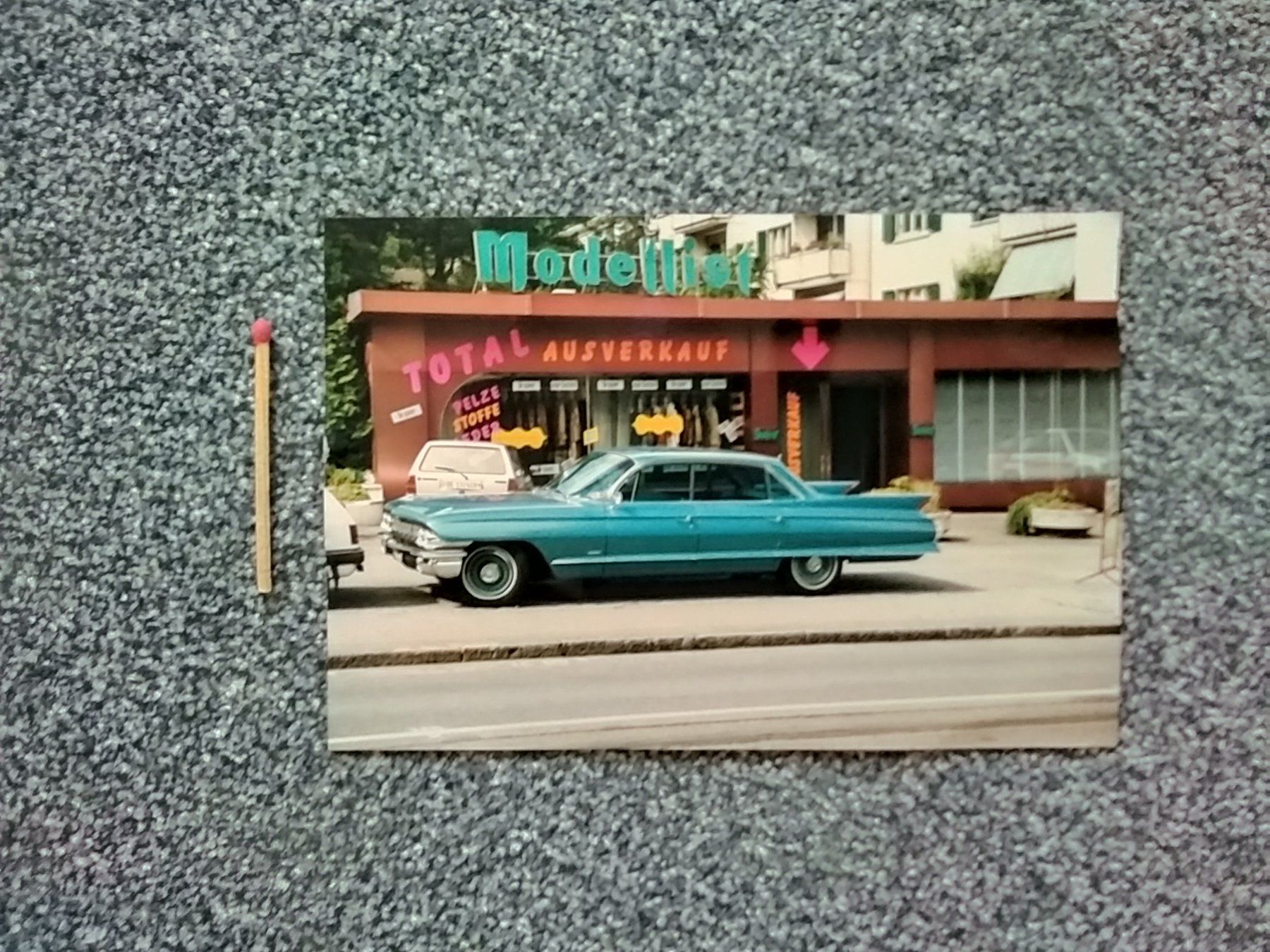 Posters & Illustrations: Foto Oldtimer Cadillac? – D'occasion à Appenzell par lama19