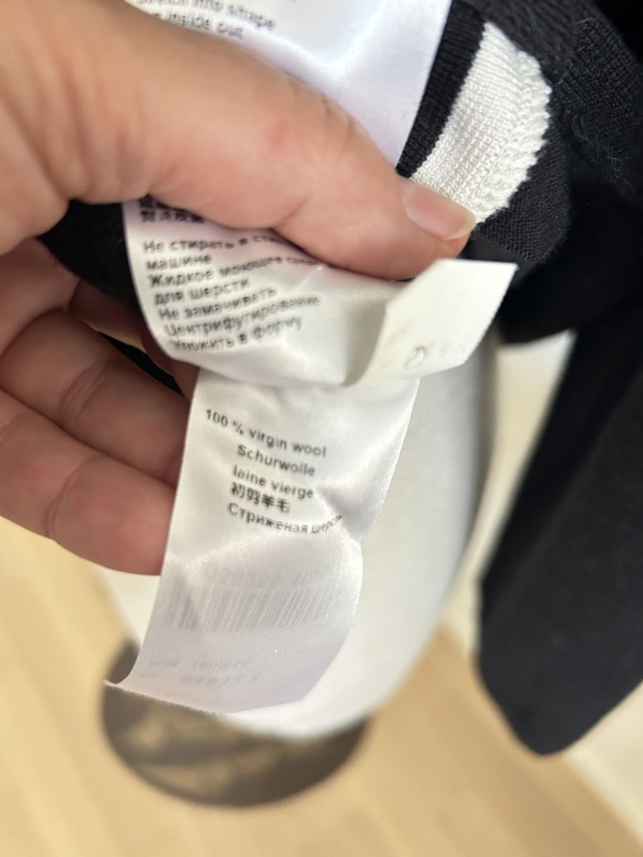 Marc Cain Maglioni & Felpe: MarcCain Wollpullover mit Streifen, Grösse M, neuwertig – Nuovo (secondo la descrizione) da Schaffhausen venduto da Casadenobile 5