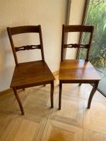 Zwei antike Holzstühle Biedermeier Kirschbaum
