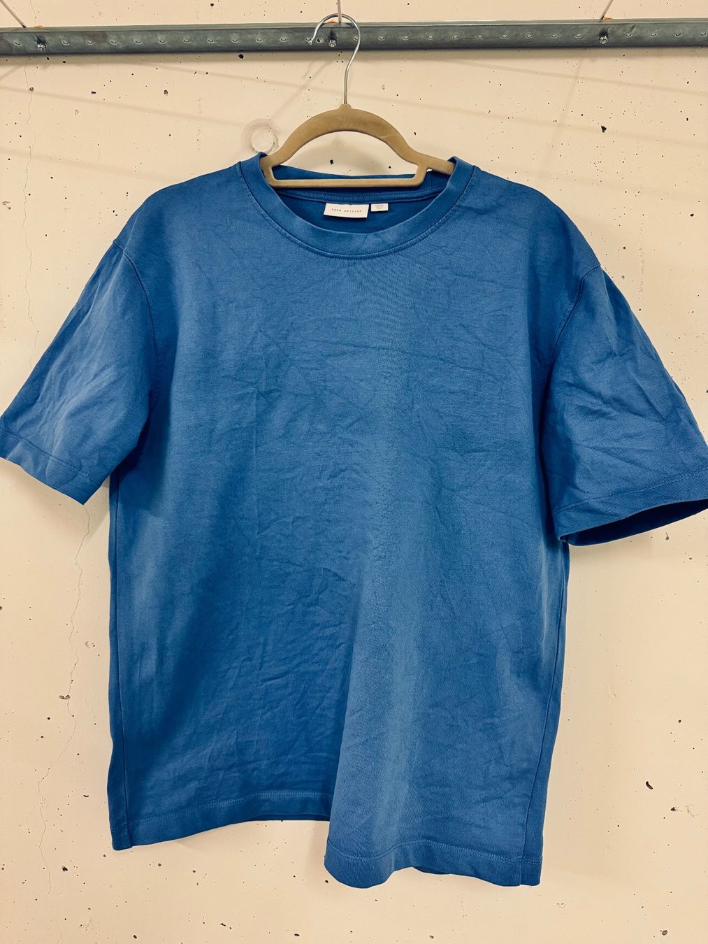 Zara T-shirt: ZARA T-Shirt Blau Grösse L – Nuovo (secondo la descrizione) da Ennetbaden venduto da DanielCPH