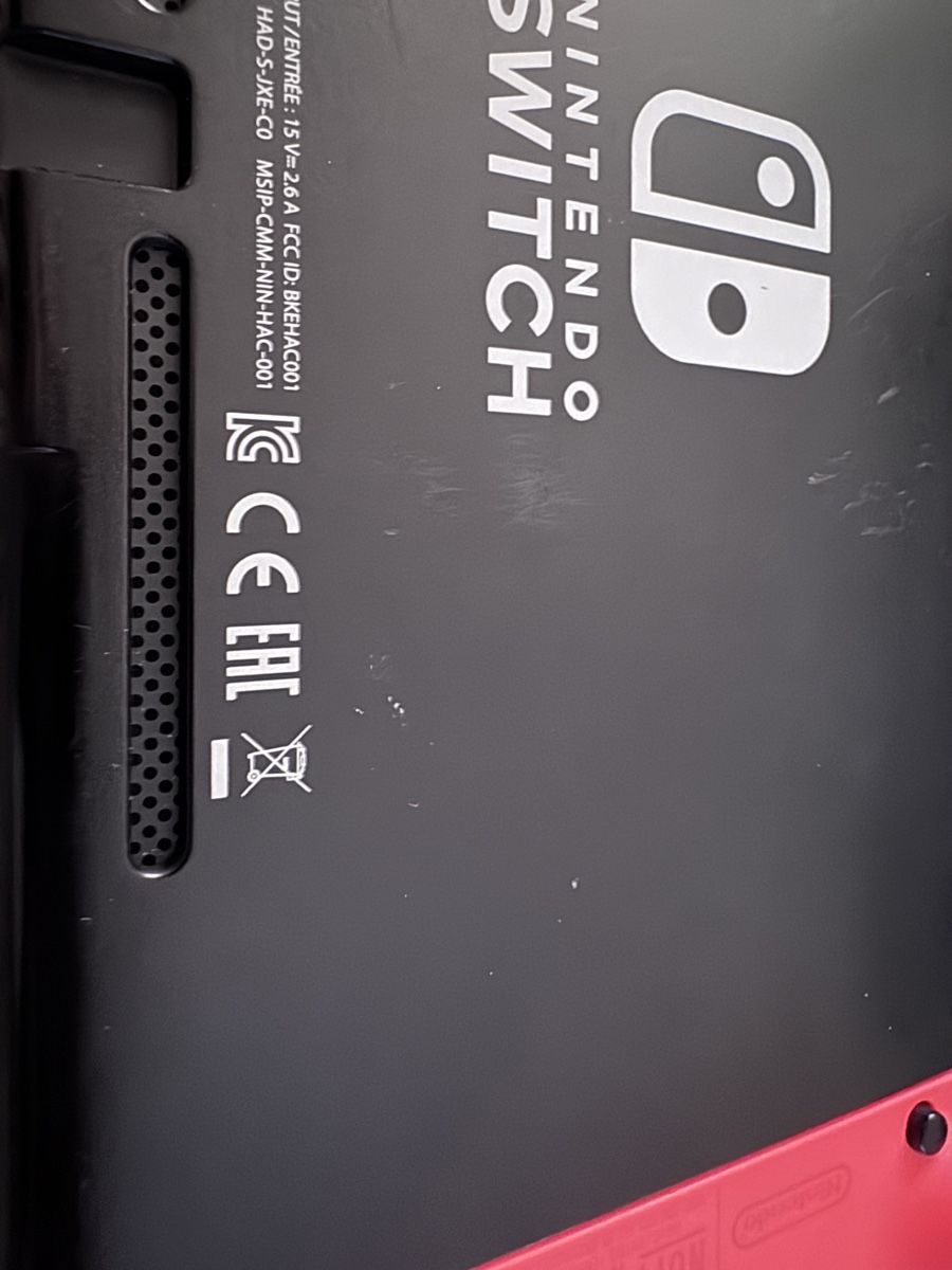 Nintendo Konsolen: Nintendo Switch V2 Mario Kart Set – Gebraucht aus Stein AG von ellenacleofea 2