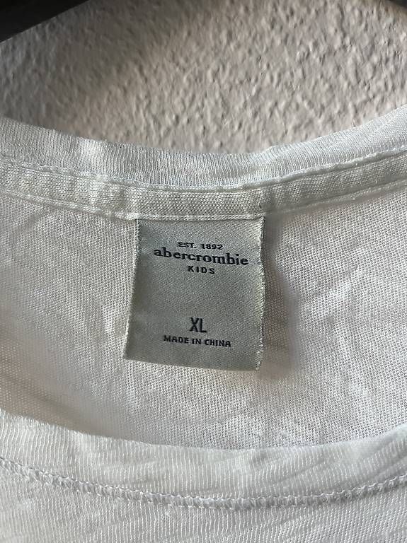 Abercrombie T-shirt: T-shirt Abercrombie blanc – Usato da Lausanne venduto da iklep 4