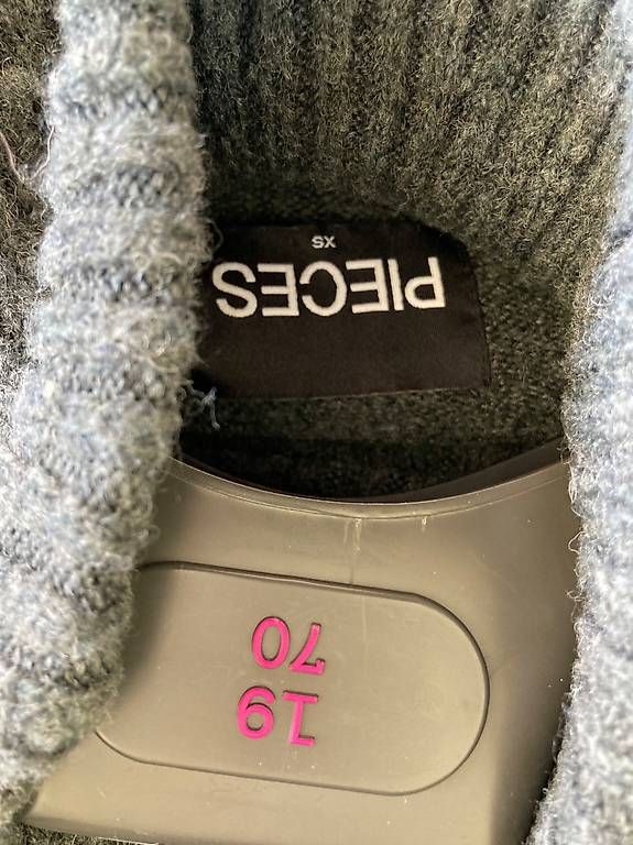 Vestiti: Wollkleid Größe 34 – Usato da Oberegg venduto da Modetrend1a 1