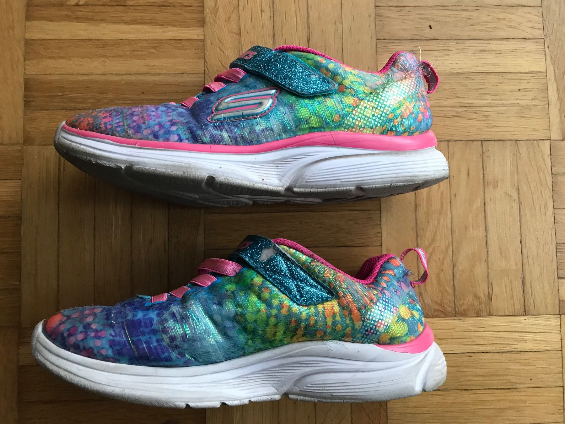 Skechers Scarpe per ragazze: Turnschuhe von Skechers Grösse 32 – Usato da Emmenbrücke venduto da Hathor123 2