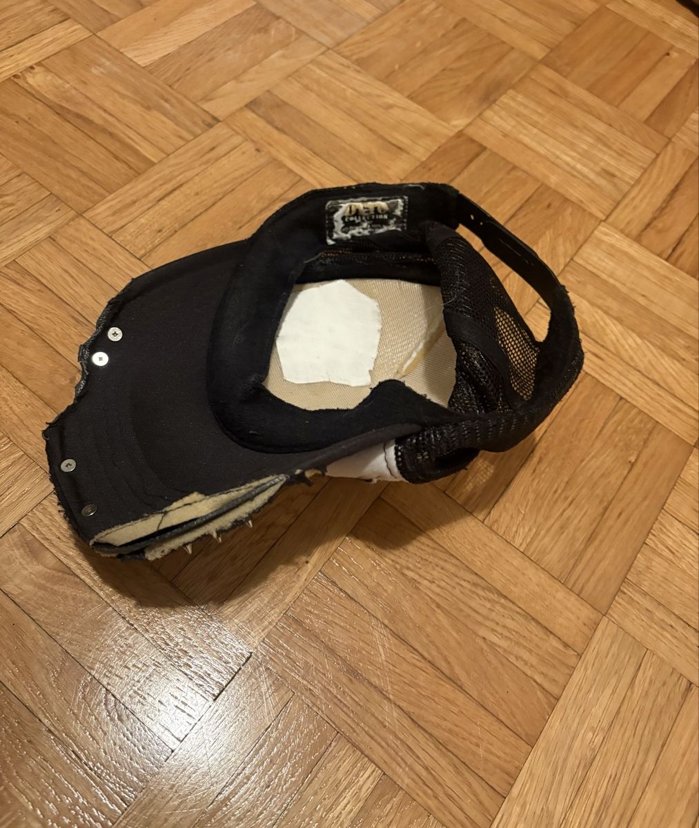 Copricapi, berretti & cappellini: Costum punk trucker hat – Usato da Minusio venduto da Lollezo 3