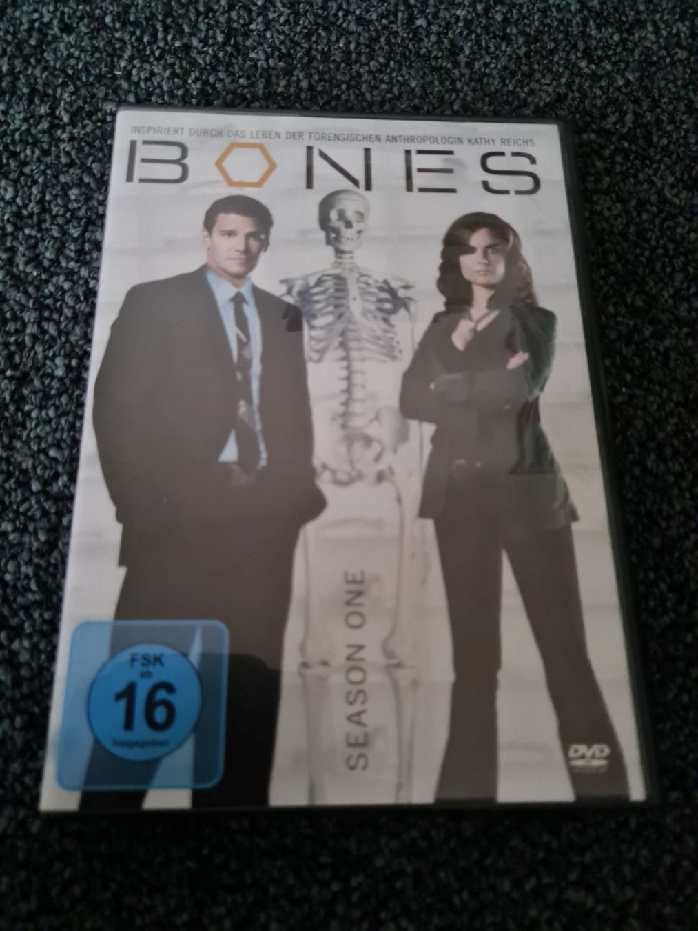 Alle DVDs: BONES STAFFEL 1 – Gebraucht aus Ruswil von jan_bxl5