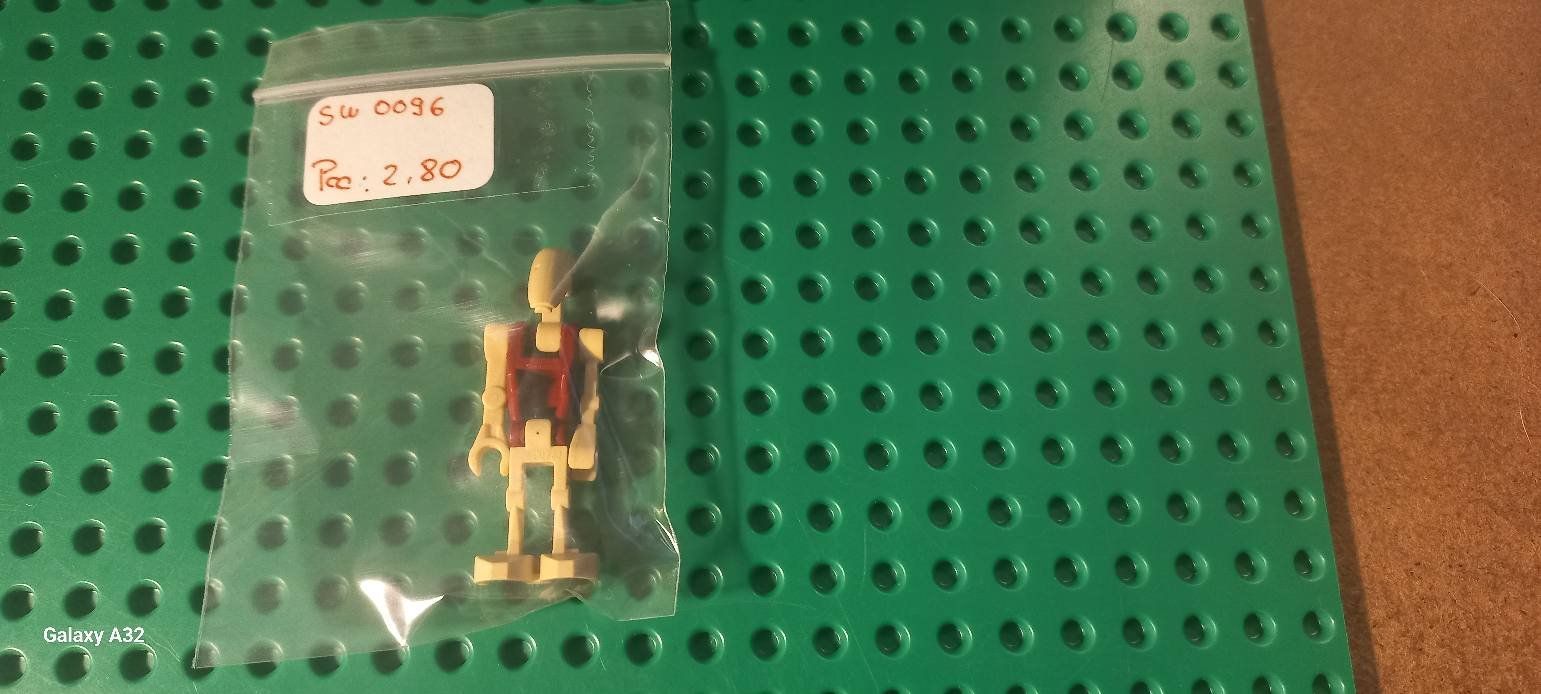 Lego Giocattoli: Mini figurine Lego ( Security Battle Droid ) – Usato da La tour de treme venduto da Legocreation82