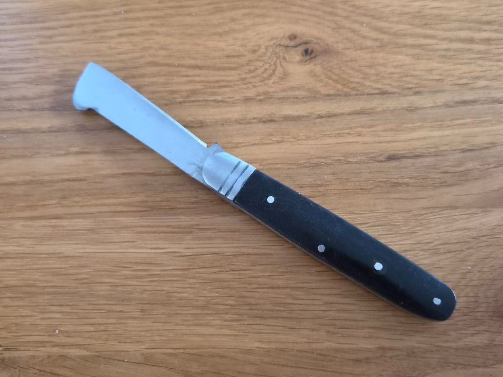 Taschenmesser: Messer Coutel d'OC schwarz – Gebraucht aus Bern von Respirit 3