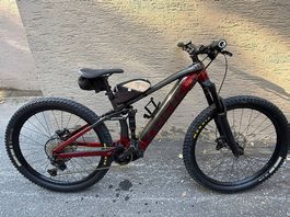 Vélo vtt trek rail 7 e-bike 