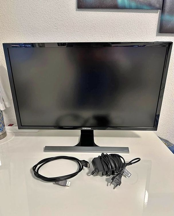 Samsung Monitor 28 Zoll UHD und 4K mit Originalverpackung Kaufen auf