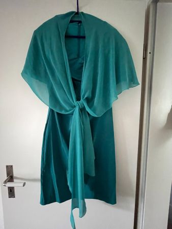 Festliches Kleid, petrol Gr. 36/38, mit Stola, Top Zustand!