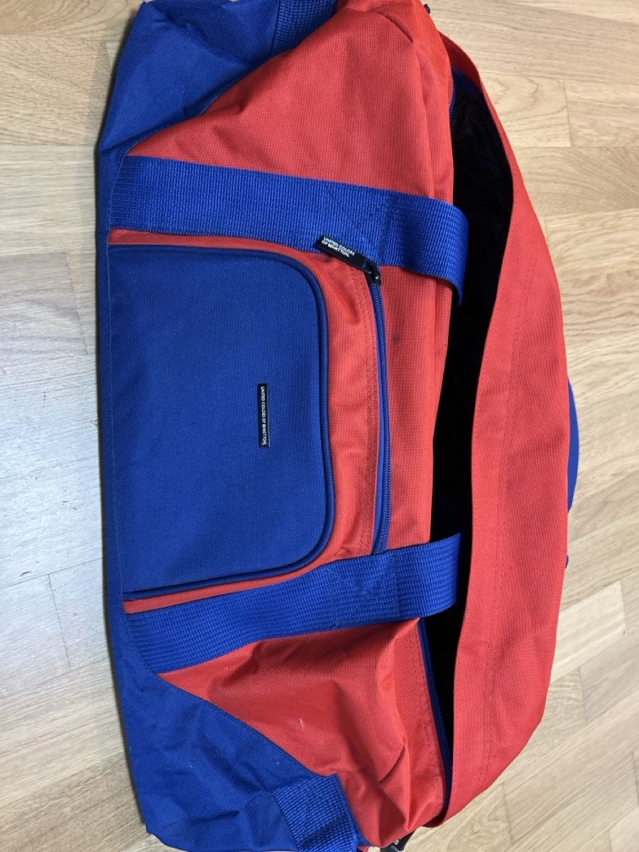 Taschen: Sporttasche rot/blau – Gebraucht aus Weiningen TG von Mis_s7yy 3