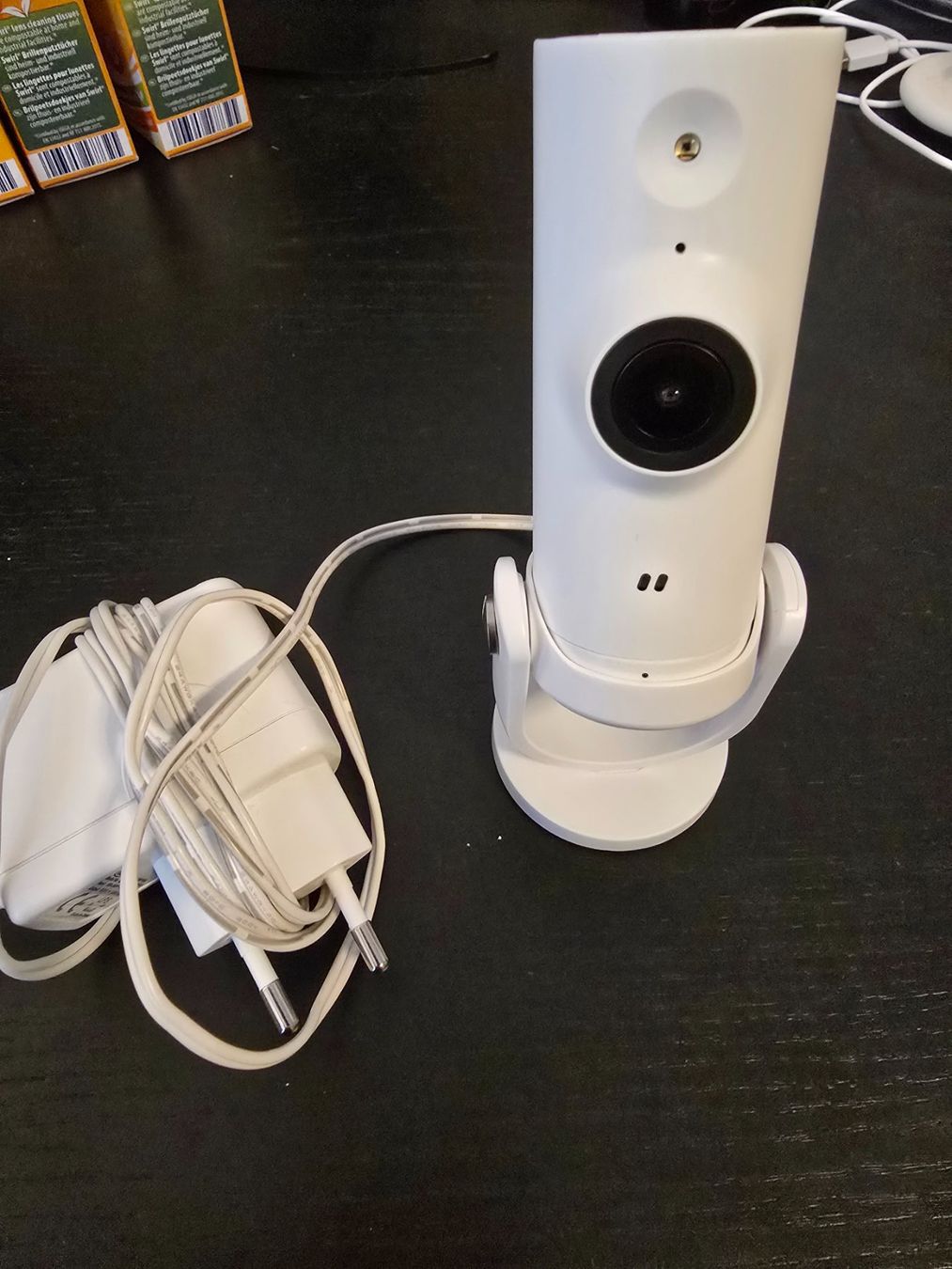 Videocamere: D-Link - Mini Full HD Wi Fi Camera DCS-8000LHV2 indoor – Usato da Pfäffikon ZH venduto da eggi_ricuser