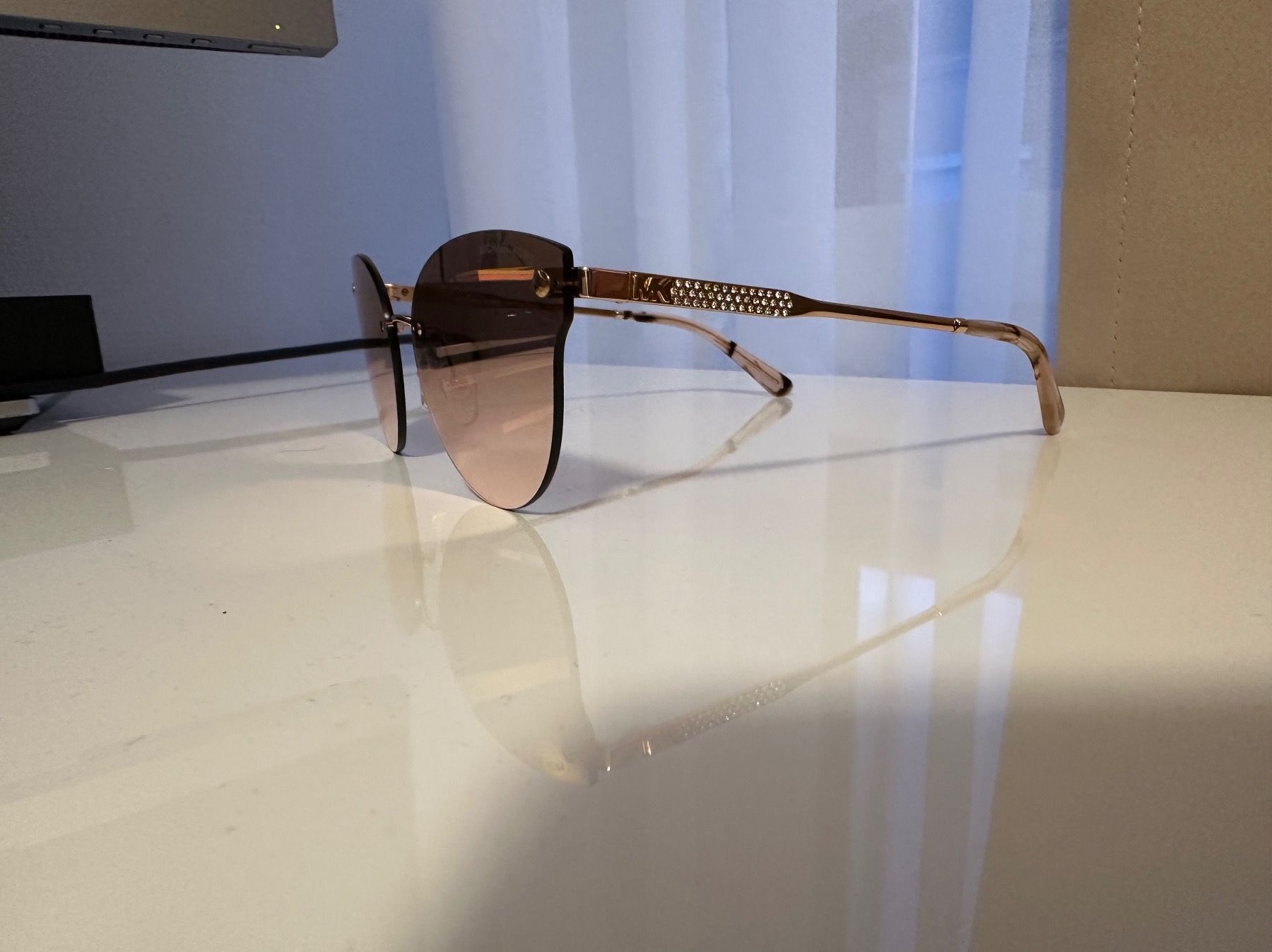 Michael Kors Occhiali & Lenti: Michael Kors Sonnenbrille – Nuovo (secondo la descrizione) da Affoltern am Albis venduto da avu_8kpq 3