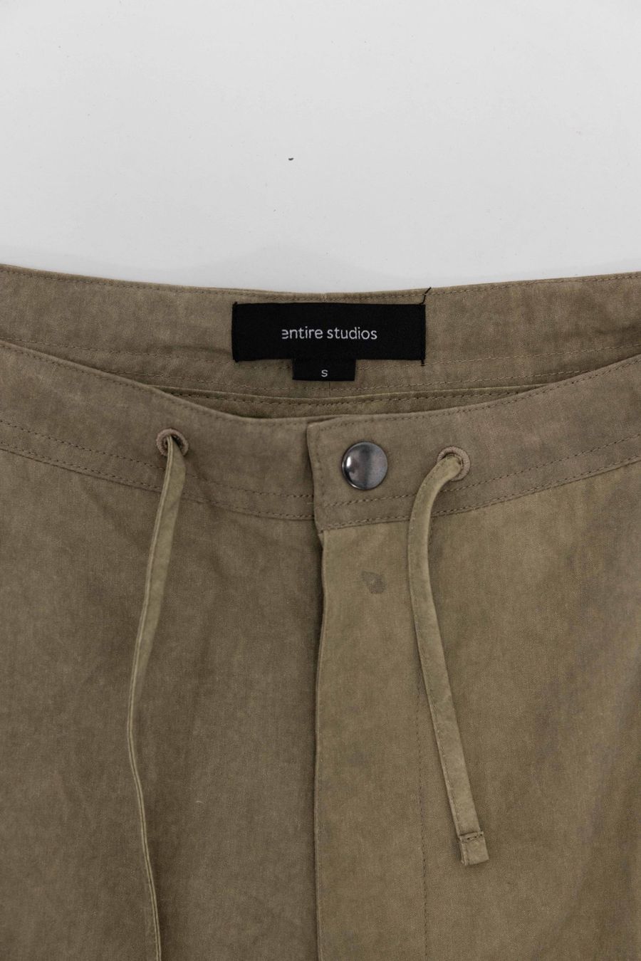 Pantaloni: Entire Studios Oversized Cargo Pants – Usato da Zürich venduto da car_8ggm 2