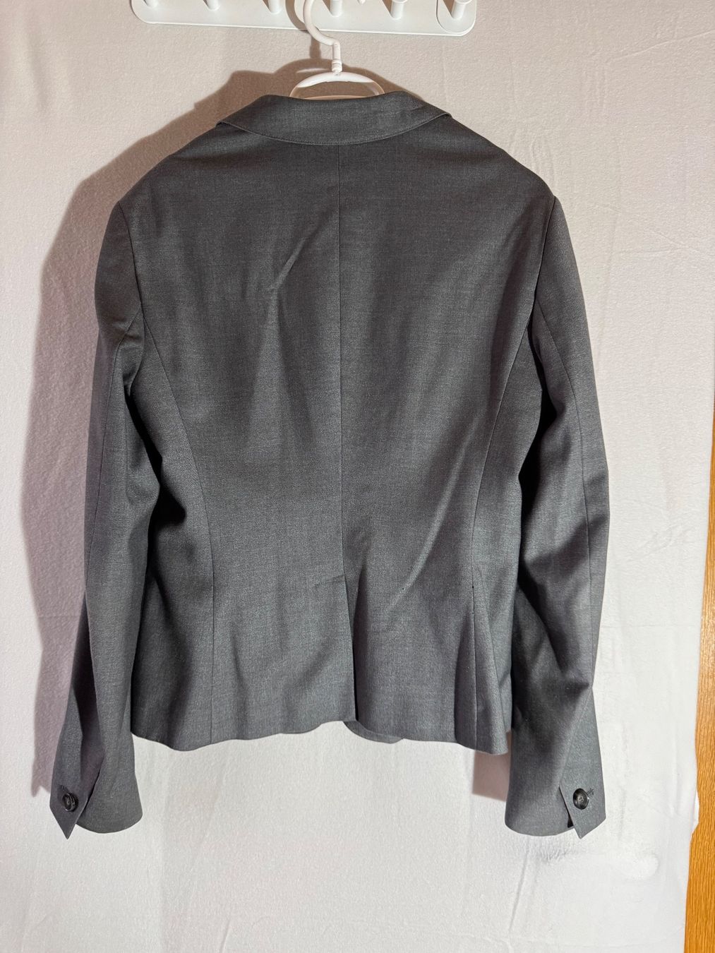 Benetton Vestes: schöner grauer Blazer Benetton Gr. 44 – D'occasion à Grosswangen par second_hand_dress 1