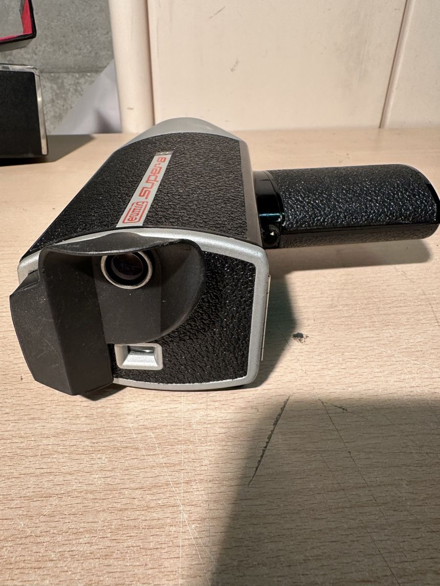 Videocamere: Caméra Super 8 Eumig Viennette: Vintage – Usato da Lausanne venduto da artnouveau04 5