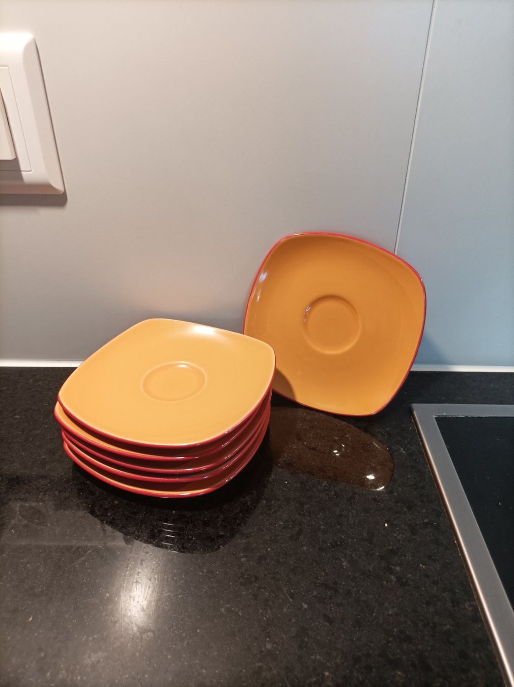Set di piatti: Service à thé – Usato da Lausanne venduto da hdo_d2mm